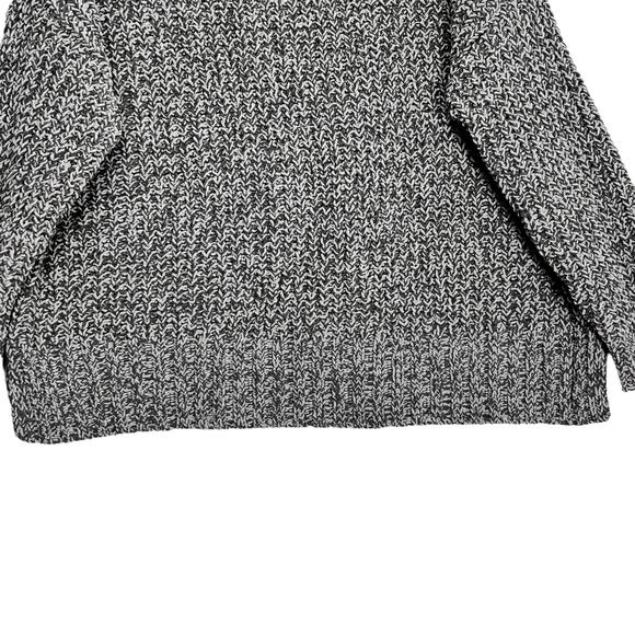 American Eagle Oversized Knit Sweater Sz M Gray Pullover Crewneck Side Slit - Picture 2 of 6